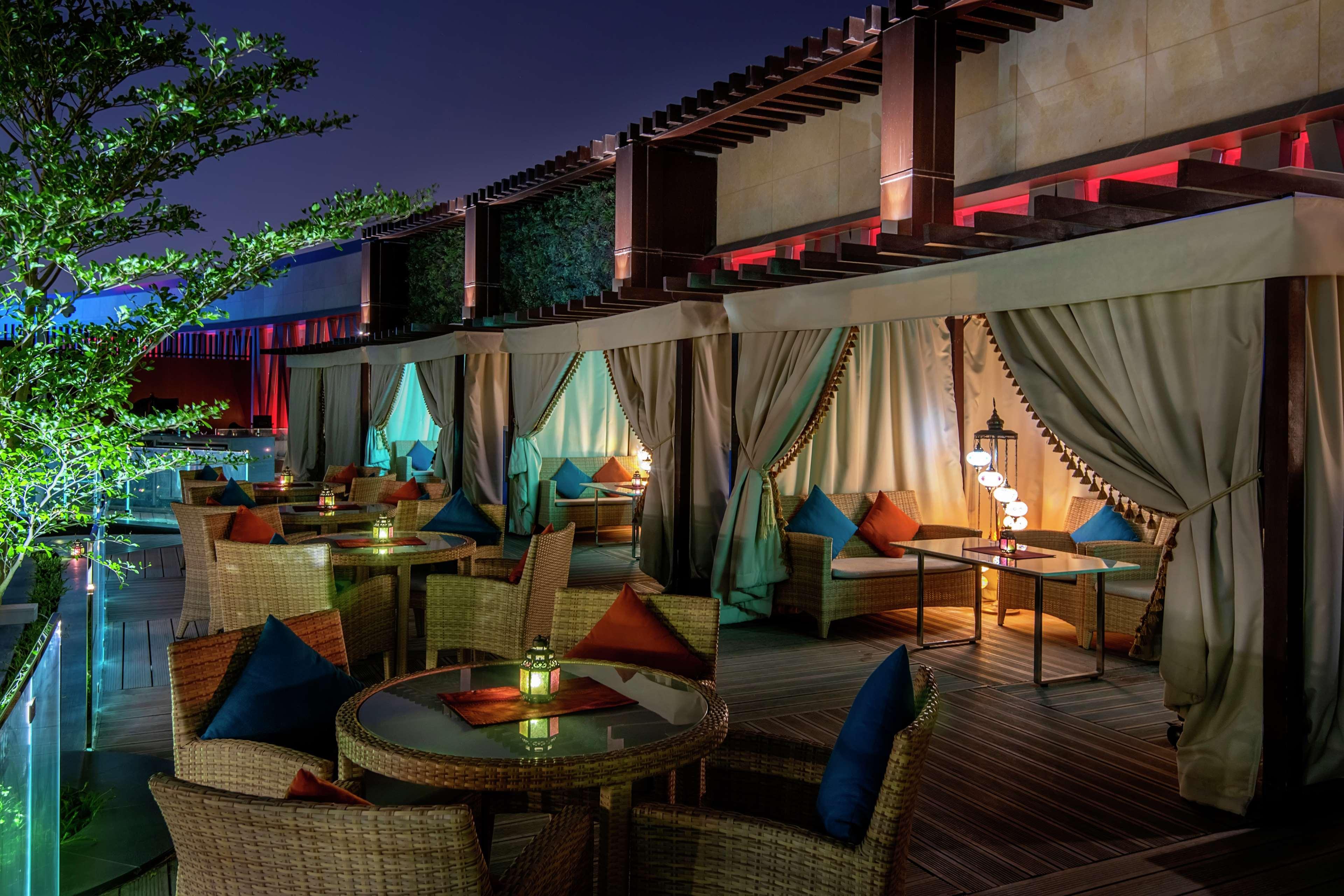 Alrayyan Doha, Curio Collection By Hilton Doha