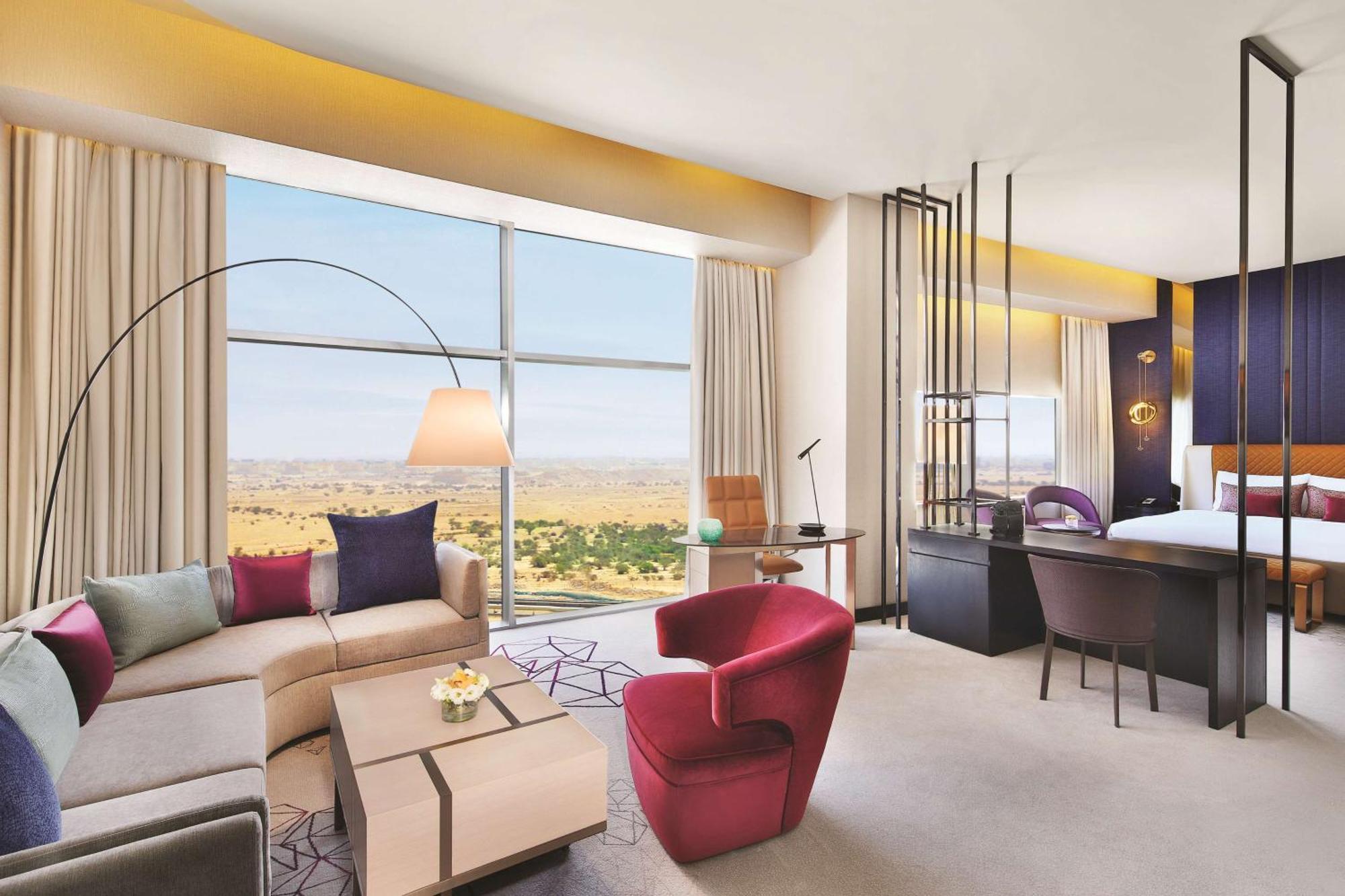 Alrayyan Doha, Curio Collection By Hilton Hotel Doha